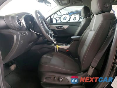 Zdjęcie 7 z 13 samochodu: 2025 CHEVROLET BLAZER 2LT VIN:3GNKBHR44SS204892 - miniatura