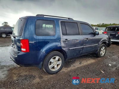 Trzecie zdjęcie samochodu z tyłu: 2011 HONDA PILOT EX VIN:5FNYF4H40BB011908 - miniatura