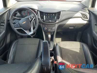 Zdjęcie 8 z 13 samochodu: 2018 CHEVROLET TRAX 1LT VIN:KL7CJPSB2JB608140 - miniatura