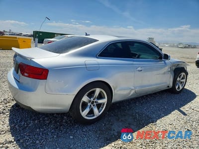 Trzecie zdjęcie samochodu z tyłu: 2014 AUDI A5 PREMIUM VIN:WAUCFAFR1EA070502 - miniatura