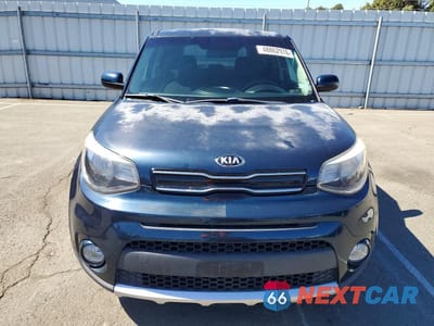 Piąte zdjęcie samochodu w środku: 2018 KIA SOUL + VIN:KNDJP3A50J7528321 - miniatura