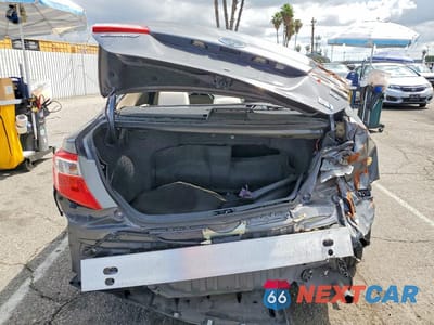 Zdjęcie 6 z 12 samochodu: 2012 TOYOTA CAMRY HYBRID LE VIN:4T1BD1FK8CU026866 - miniatura