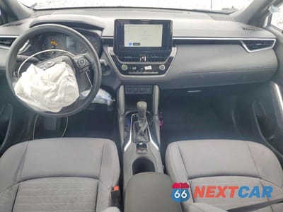 Zdjęcie 8 z 14 samochodu: 2024 TOYOTA COROLLA CROSS HYBRID S VIN:7MUFBABG5RV049392 - miniatura