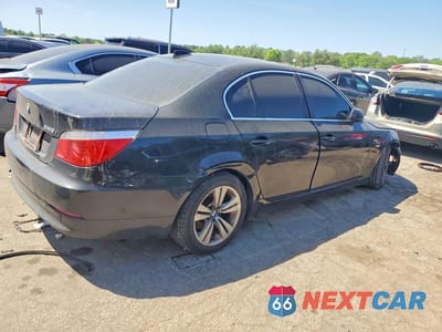 Trzecie zdjęcie samochodu z tyłu: 2009 BMW 528 I VIN:WBANU53559C124045 - miniatura