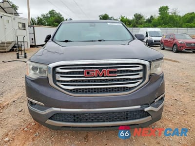 Piąte zdjęcie samochodu w środku: 2018 GMC ACADIA VIN:1GKKNNLS9JZ141056 - miniatura