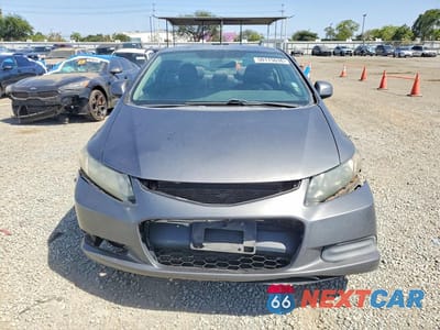 Piąte zdjęcie samochodu w środku: 2013 HONDA CIVIC LX VIN:2HGFG3B55DH502392 - miniatura