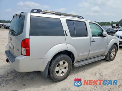 Trzecie zdjęcie samochodu z tyłu: 2006 NISSAN PATHFINDER S VIN:5N1AR18U46C658690 - miniatura