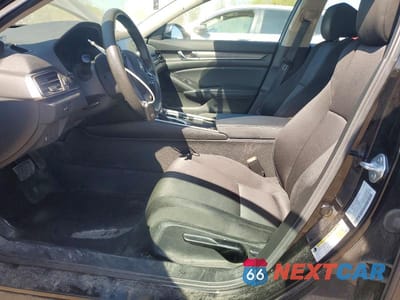 Zdjęcie 7 z 12 samochodu: 2022 HONDA ACCORD LX VIN:1HGCV1F19NA025910 - miniatura