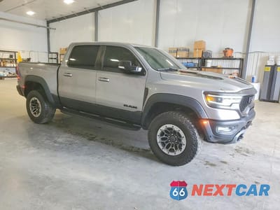 Czwarte zdjęcie samochodu z boku: 2021 RAM 1500 TRX VIN:1C6SRFU91MN766555 - miniatura
