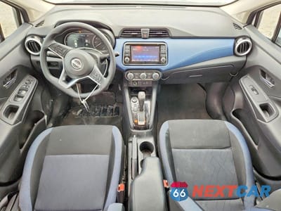 Zdjęcie 8 z 12 samochodu: 2025 NISSAN VERSA SV VIN:3N1CN8EV2SL877518 - miniatura