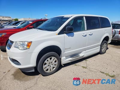 2018 DODGE GRAND CARAVAN SE 2C7WDGBG6JR216706 - główne zdjęcie licytacji z USA - miniatura