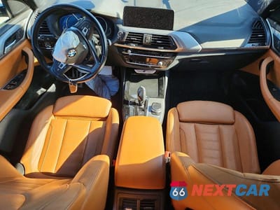 Zdjęcie 8 z 12 samochodu: 2018 BMW X3 XDRIVEM40I VIN:5UXTS3C5XJ0Y97263 - miniatura