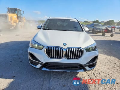 Piąte zdjęcie samochodu w środku: 2020 BMW X1 XDRIVE28I VIN:WBXJG9C09L5P94152 - miniatura