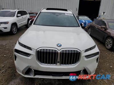 Piąte zdjęcie samochodu w środku: 2023 BMW X7 XDRIVE40I VIN:5UX23EM06P9R58099 - miniatura