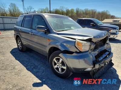 Czwarte zdjęcie samochodu z boku: 2008 HONDA PILOT SE VIN:5FNYF18398B006091 - miniatura