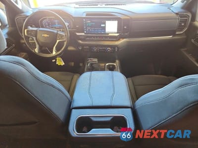 Zdjęcie 8 z 12 samochodu: 2024 CHEVROLET SILVERADO K1500 LT VIN:2GCUDDED6R1215781 - miniatura