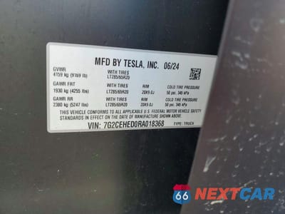 Zdjęcie 13 z 13 samochodu: 2024 TESLA CYBERTRUCK VIN:7G2CEHED0RA018368 - miniatura