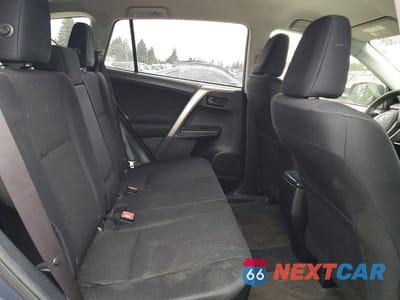 Zdjęcie 11 z 13 samochodu: 2014 TOYOTA RAV4 LE VIN:JTMBFREV2ED075055 - miniatura