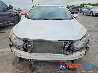 Piąte zdjęcie samochodu w środku: 2017 HONDA CIVIC EX VIN:19XFC2F71HE032766 - miniatura