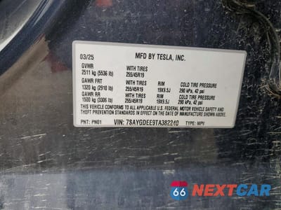 Zdjęcie 14 z 14 samochodu: 2026 TESLA MODEL Y VIN:7SAYGDEE9TA382240 - miniatura