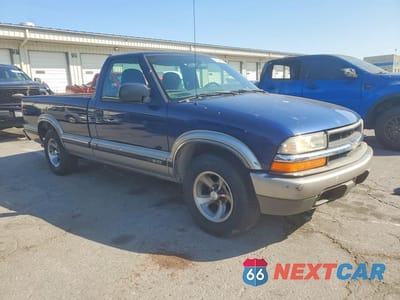 Czwarte zdjęcie samochodu z boku: 1999 CHEVROLET S TRUCK S10 VIN:1GCCS14W3X8143399 - miniatura
