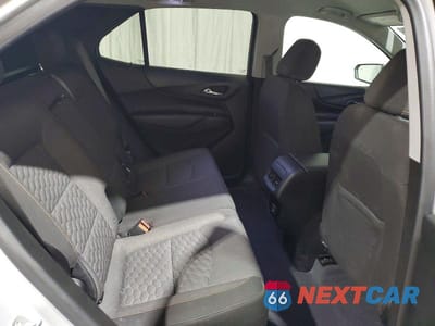 Zdjęcie 11 z 13 samochodu: 2020 CHEVROLET EQUINOX LT VIN:2GNAXTEV8L6125692 - miniatura