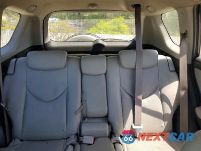 Zdjęcie 10 z 12 samochodu: 2008 TOYOTA RAV4 LIMITED VIN:JTMBD31V086061706 - miniatura