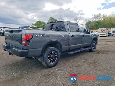 Trzecie zdjęcie samochodu z tyłu: 2023 NISSAN TITAN XD SV VIN:1N6AA1FB9PN114590 - miniatura