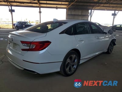 Trzecie zdjęcie samochodu z tyłu: 2018 HONDA ACCORD EX VIN:1HGCV1F46JA268109 - miniatura