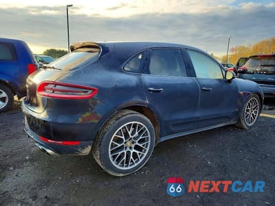 Trzecie zdjęcie samochodu z tyłu: 2016 PORSCHE MACAN S VIN:WP1AB2A56GLB50089 - miniatura