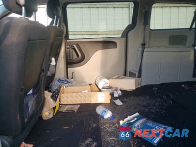 Zdjęcie 11 z 13 samochodu: 2016 DODGE GRAND CARAVAN SXT VIN:2C4RDGCGXGR380431 - miniatura