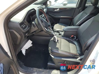 Zdjęcie 7 z 13 samochodu: 2024 FORD ESCAPE ST LINE VIN:1FMCU9MN4RUA20538 - miniatura