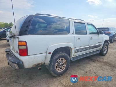 Trzecie zdjęcie samochodu z tyłu: 2003 GMC YUKON XL K2500 VIN:1GKGK26U83R302820 - miniatura