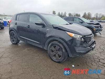 Czwarte zdjęcie samochodu z boku: 2013 KIA SPORTAGE LX VIN:KNDPBCA21D7512020 - miniatura