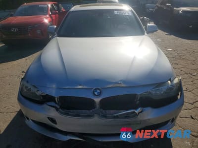 Piąte zdjęcie samochodu w środku: 2013 BMW 328 I VIN:WBA3A5C53DF356117 - miniatura