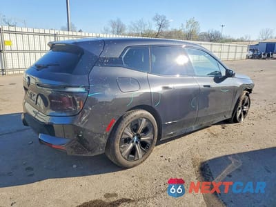 Trzecie zdjęcie samochodu z tyłu: 2025 BMW IX XDRIVE50 VIN:WB523CF06SCT00437 - miniatura
