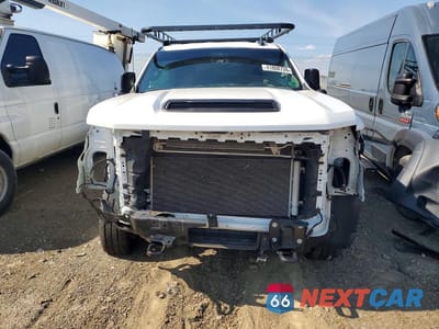 Piąte zdjęcie samochodu w środku: 2024 CHEVROLET SILVERADO HD UTILITY / SERVICE TRUCK VIN:1GB2YLE72RF357400 - miniatura