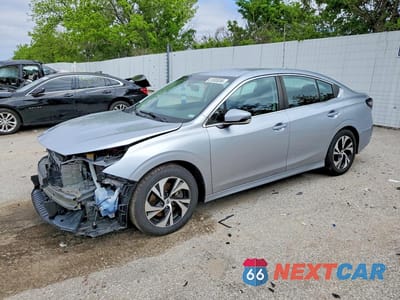 2020 SUBARU LEGACY PREMIUM 4S3BWAC63L3007220 - główne zdjęcie licytacji z USA - miniatura