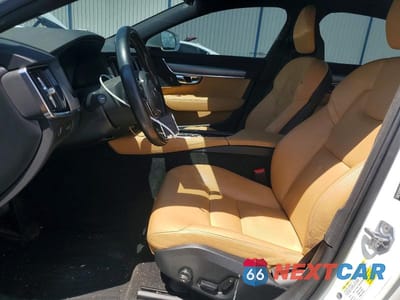 Zdjęcie 7 z 12 samochodu: 2017 VOLVO S90 T6 MOMENTUM VIN:YV1A22MK3H1005635 - miniatura