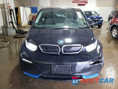 Piąte zdjęcie samochodu w środku: 2019 BMW I3 S REX VIN:WBY8P8C52K7D41772 - miniatura
