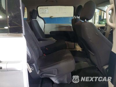 Zdjęcie 11 z 14 samochodu: 2023 CHRYSLER VOYAGER LX VIN:2C4RC1CG0PR549999 - miniatura
