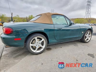 Trzecie zdjęcie samochodu z tyłu: 2001 MAZDA MX-5 MIATA BASE VIN:JM1NB353X10212233 - miniatura