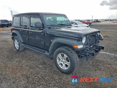 Czwarte zdjęcie samochodu z boku: 2022 JEEP WRANGLER UNLIMITED SPORT VIN:1C4HJXDM0NW224587 - miniatura