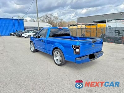 Trzecie zdjęcie samochodu z tyłu: 2019 FORD F150 VIN:1FTMF1C58KKC32799 - miniatura