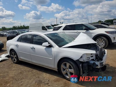 Czwarte zdjęcie samochodu z boku: 2012 CHEVROLET MALIBU 2LT VIN:1G1ZD5E0XCF119086 - miniatura