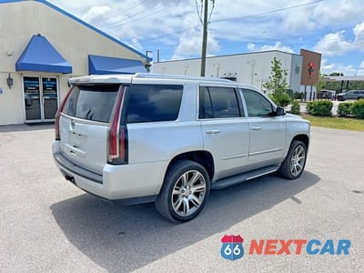 Czwarte zdjęcie samochodu z boku: 2015 CADILLAC ESCALADE LUXURY VIN:1GYS4BKJ7FR302897 - miniatura