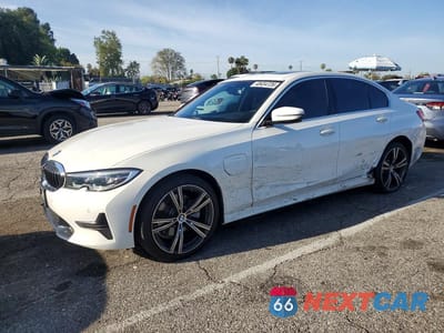 2021 BMW 330E 3MW5P7J09M8B83996 - główne zdjęcie licytacji z USA - miniatura