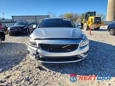 Piąte zdjęcie samochodu w środku: 2014 VOLVO S60 T6 VIN:YV1902FH3E2293298 - miniatura