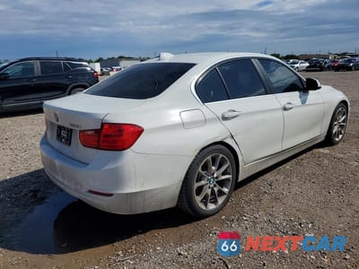 Trzecie zdjęcie samochodu z tyłu: 2015 BMW 320 I VIN:WBA3B1C5XFK139812 - miniatura