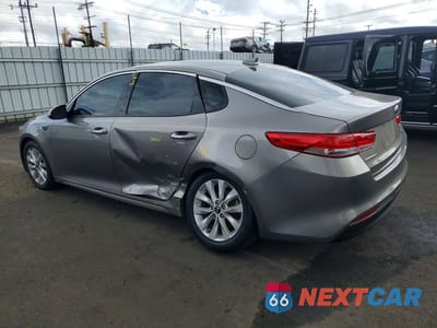 Drugie zdjęcie samochodu z przodu: 2016 KIA OPTIMA EX VIN:5XXGU4L3XGG088838 - miniatura